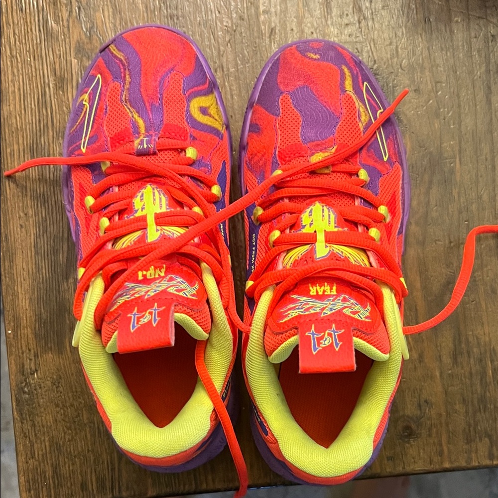 Lamelo puma shoes